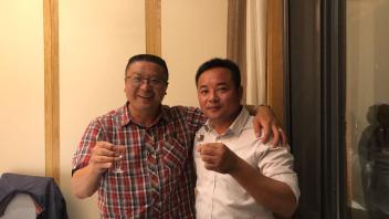 Randy and visitor